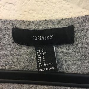 Forever 21 Sweaters - Forever 21 gray knit cardigan Forever 21 Sweaters - Forever 21 gray knit cardigan